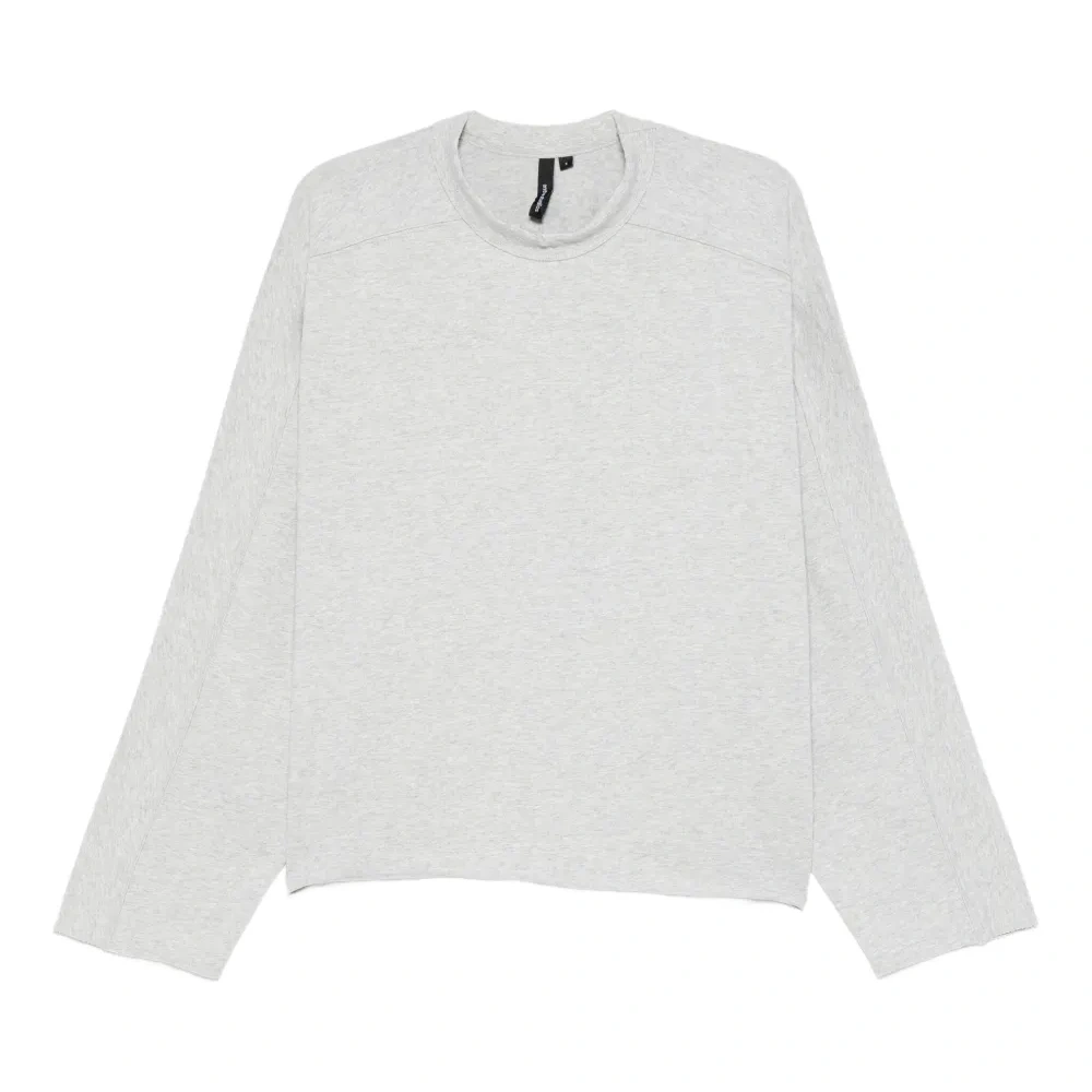 Футболка с длинными рукавами