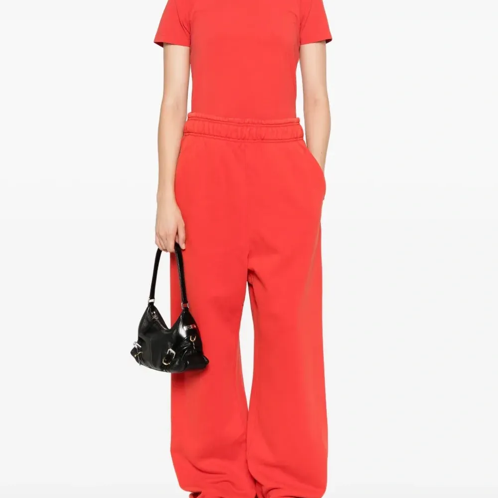 Футболка с рукавами реглан