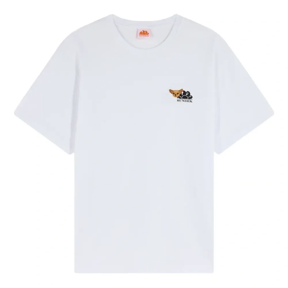 футболка с вышивкой из коллаборации с Pelo Foundation