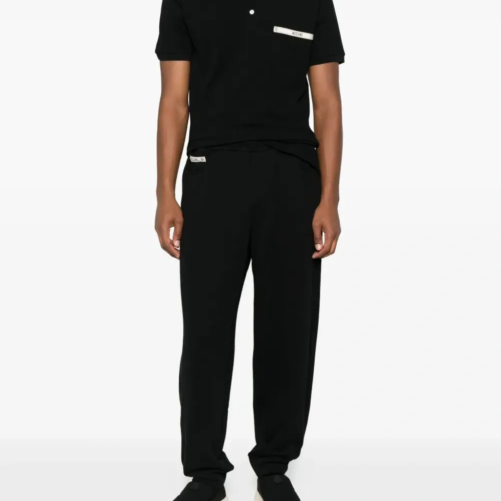 брюки с карманами на молнии