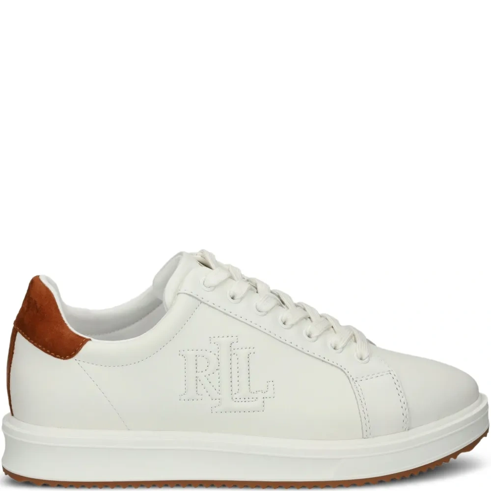 Кроссовки с вышитым логотипом