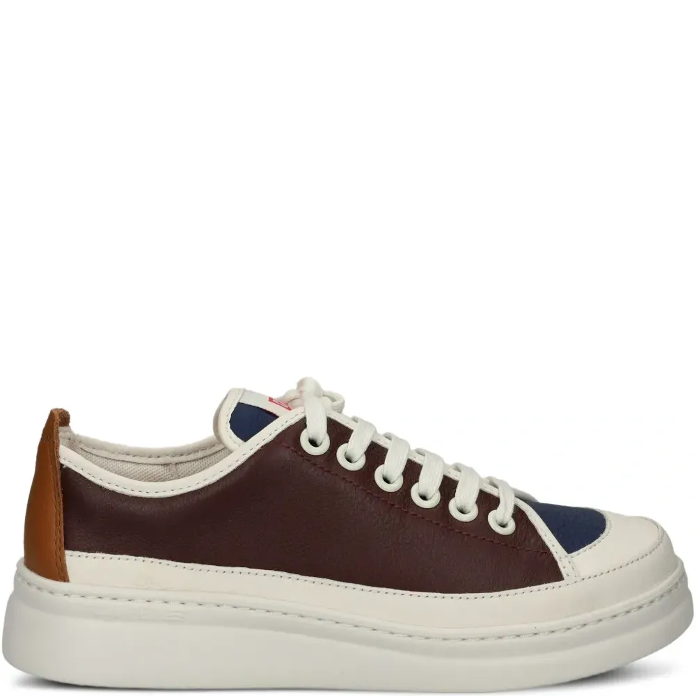 кроссовки со вставками