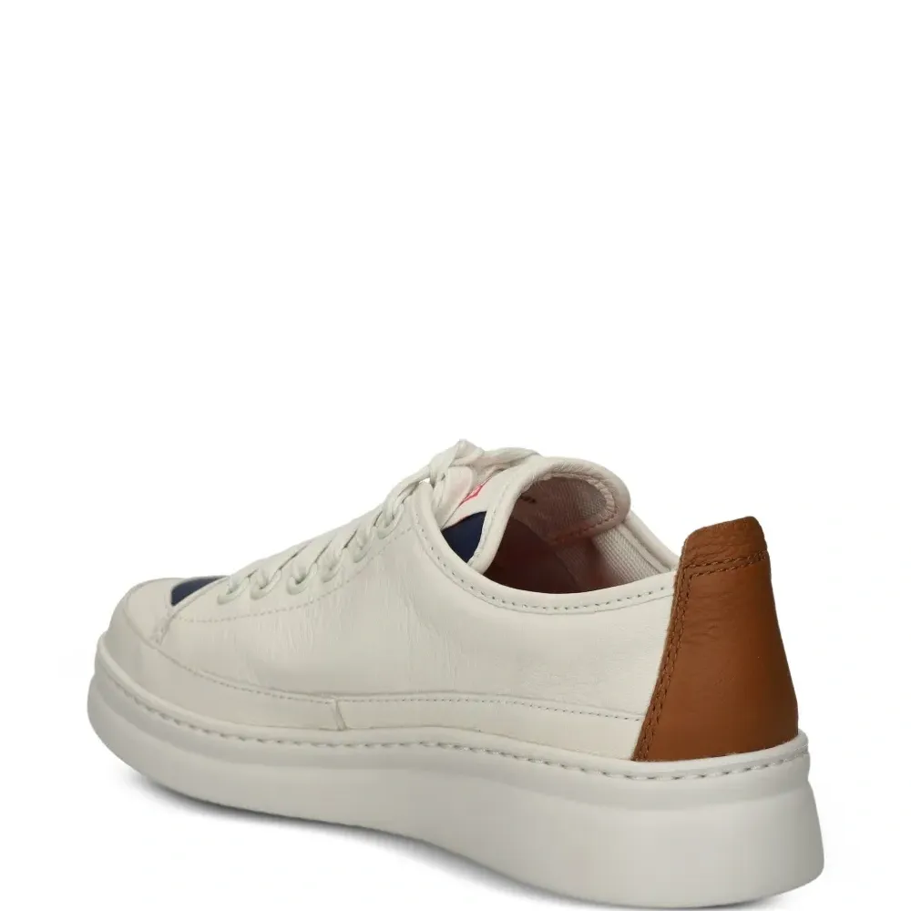 кроссовки со вставками