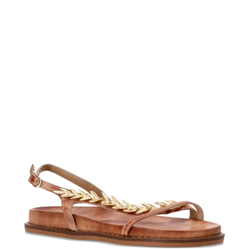 Декорированные сандалии с ремешком на пятке