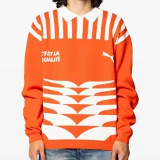 Свитер с воротником поло и графичным принтом