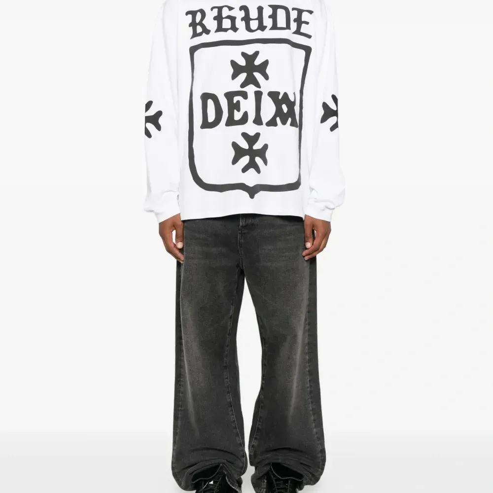 Толстовка с логотипом