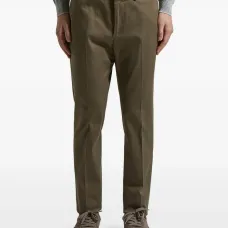 Брюки со стрелками