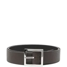 Ремень с квадратной пряжкой Ремень с квадратной пряжкой