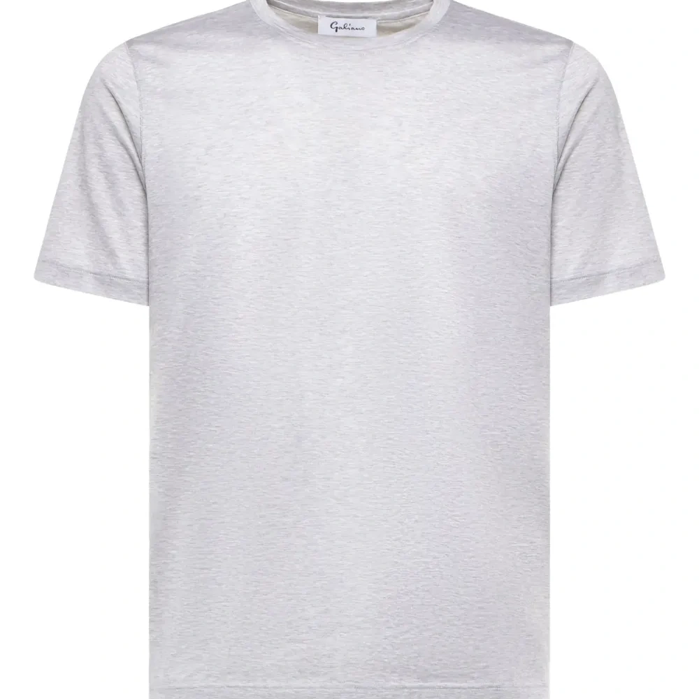 футболка с круглым вырезом