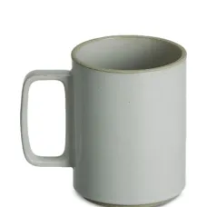 Фарфоровая кружка