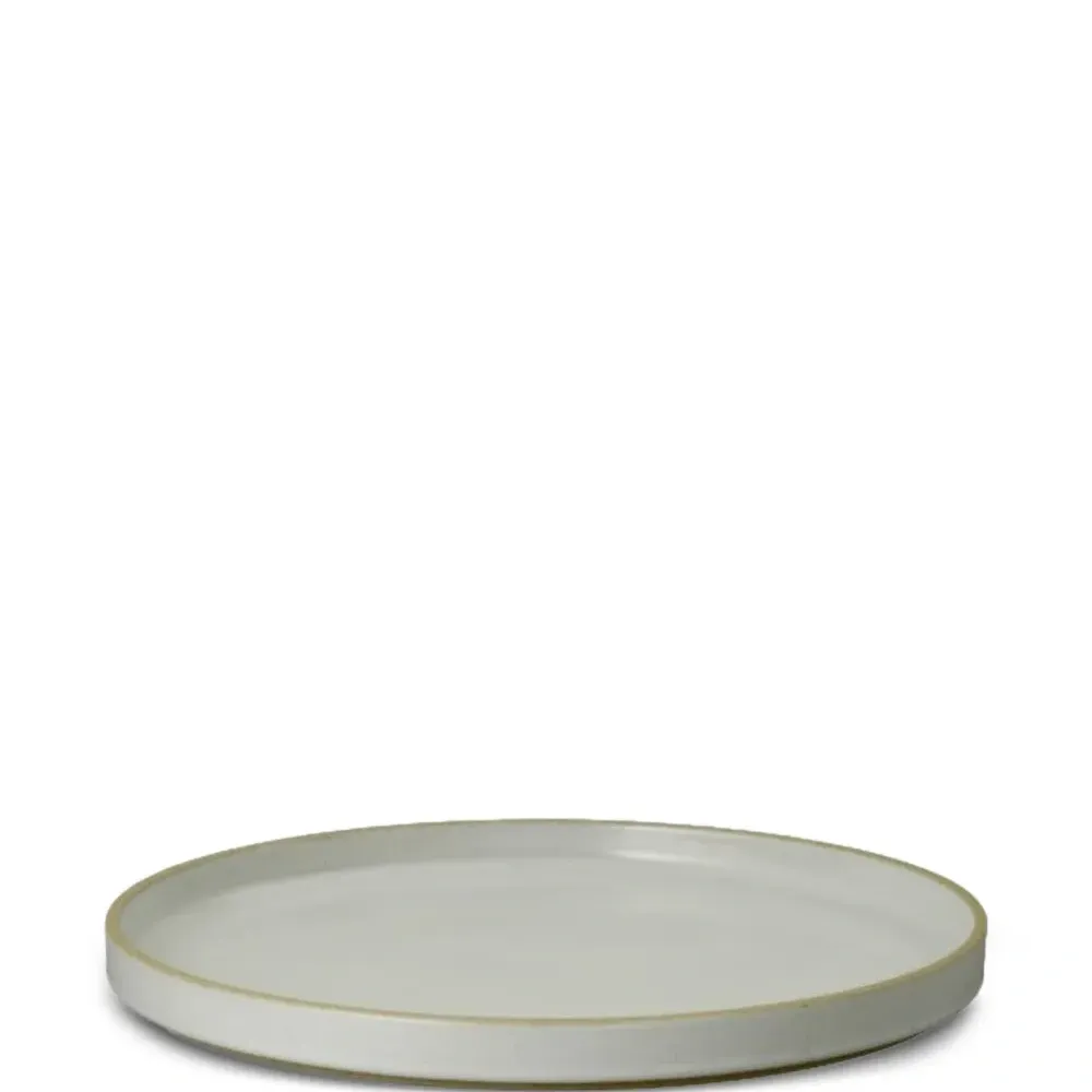 Круглая фарфоровая тарелка