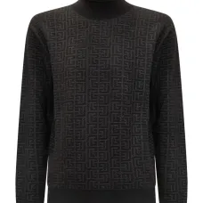 джемпер с высоким воротником и геометричным узором