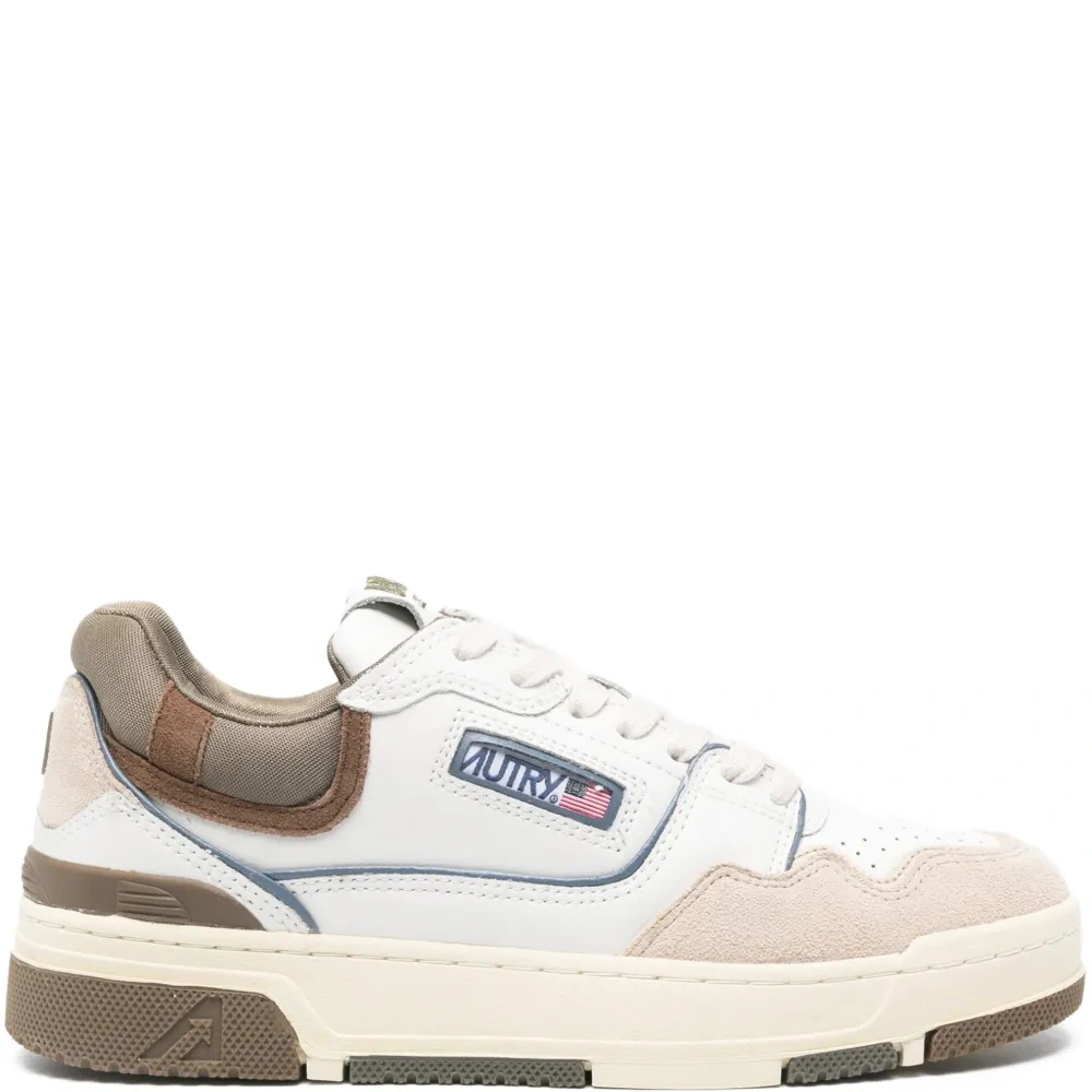 Кроссовки со вставками