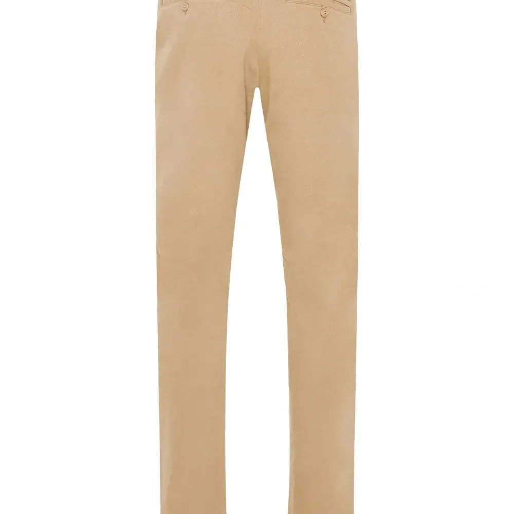 Брюки на пуговицах