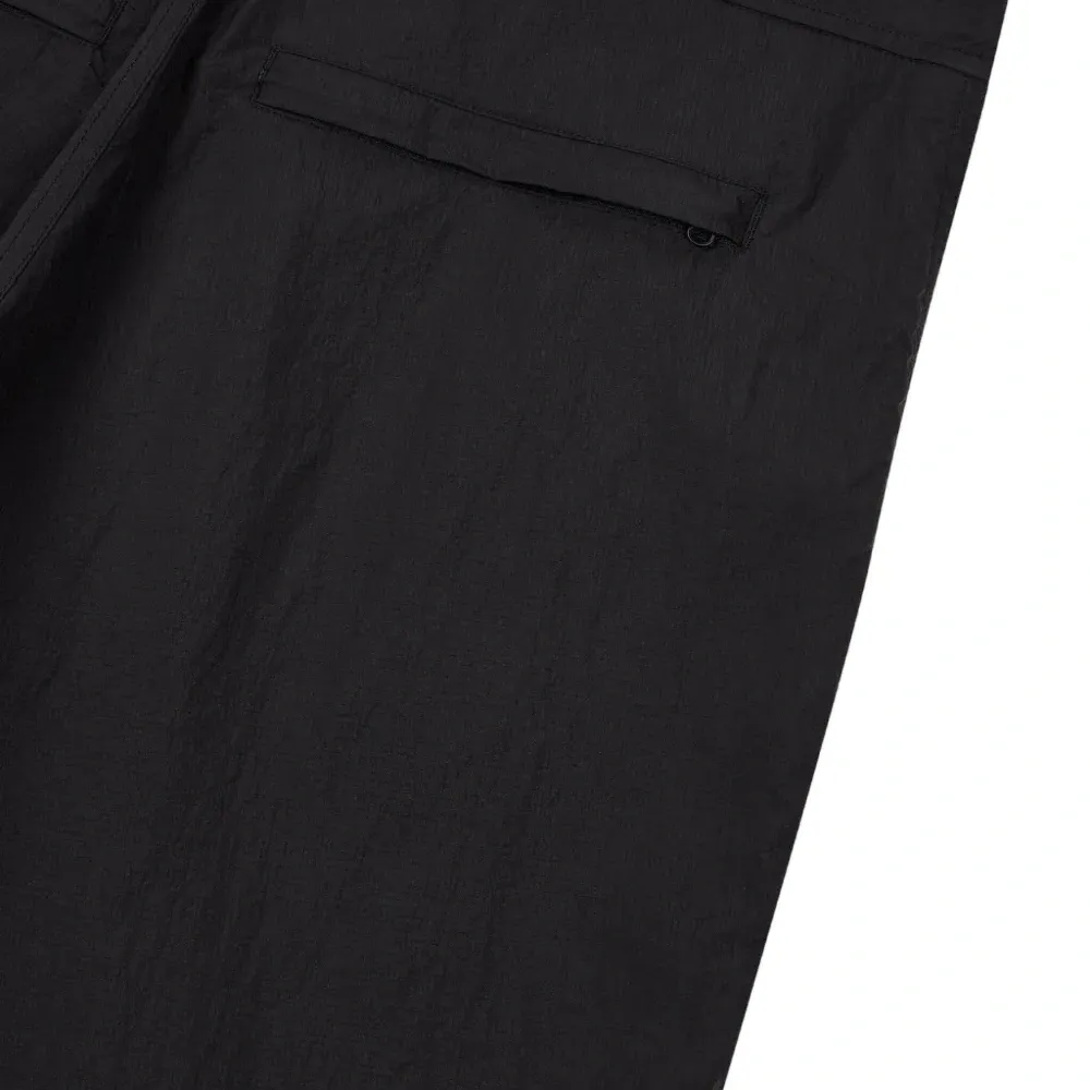 Брюки карго со съемными деталями Брюки карго со съемными деталями