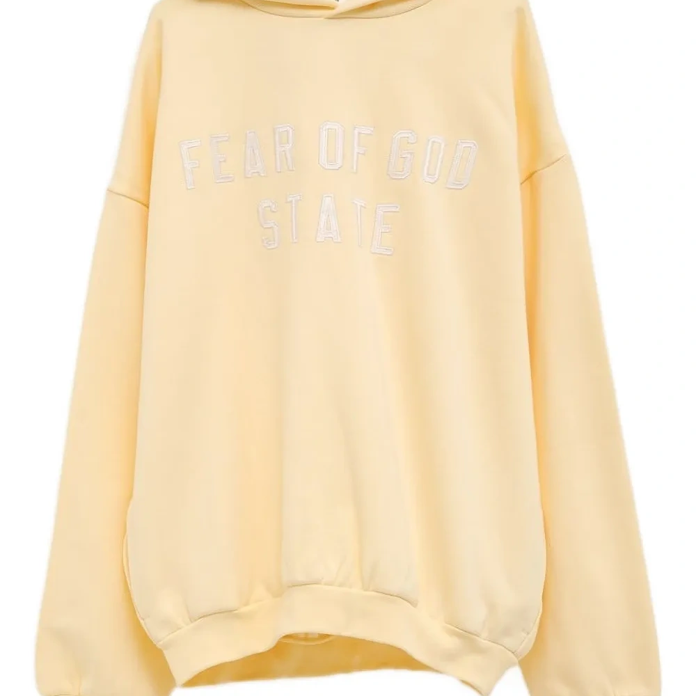 Худи с вышитым логотипом