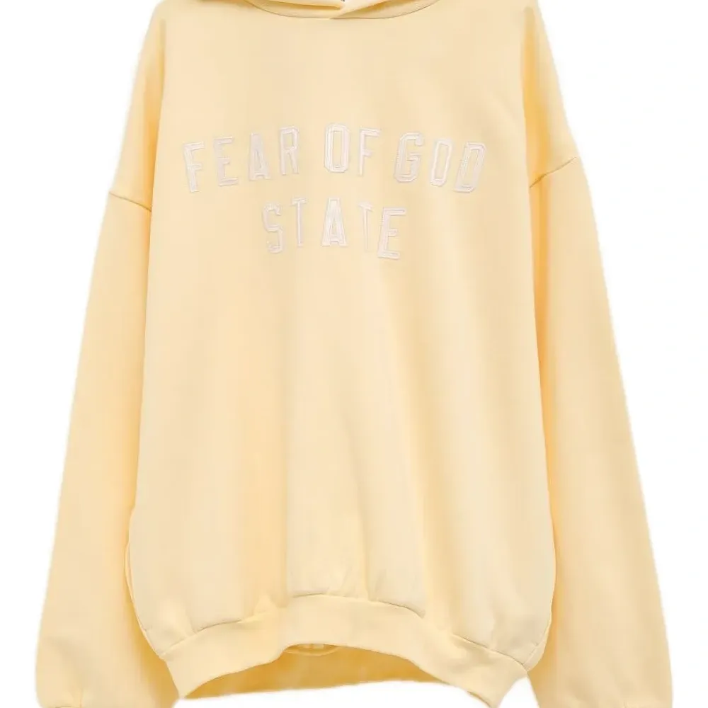 Худи с вышитым логотипом