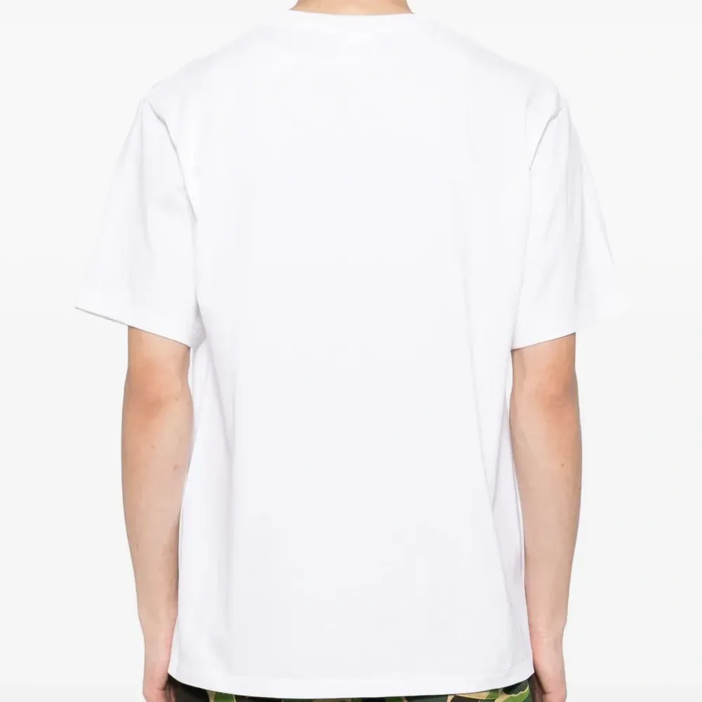 футболка с графичным принтом