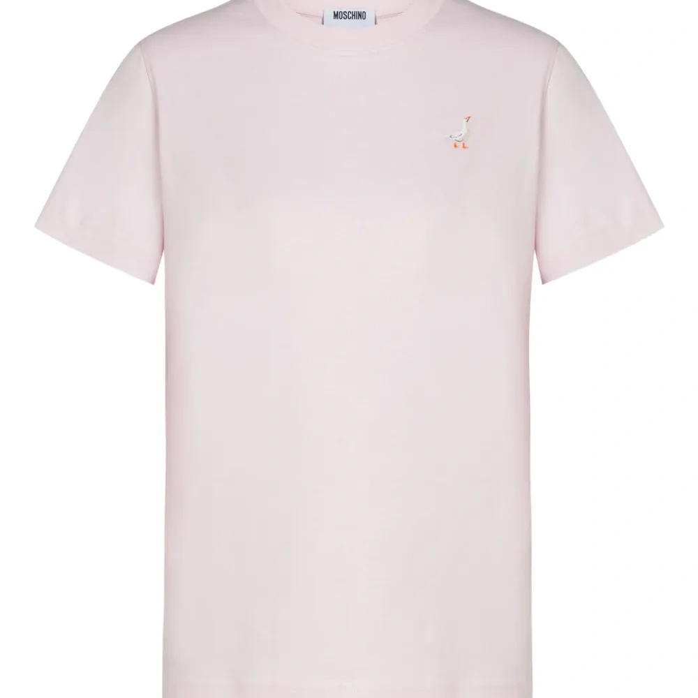 Футболка с вышивкой