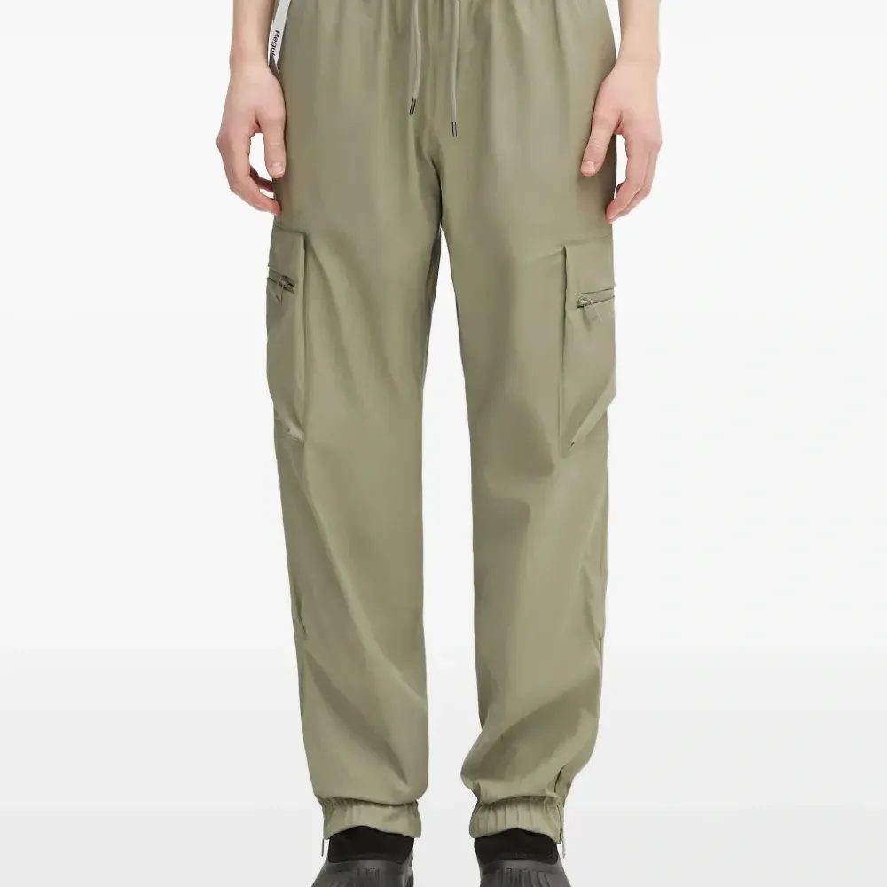 брюки карго с карманом на молнии брюки карго с карманом на молнии