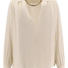 блузка с кружевным воротником