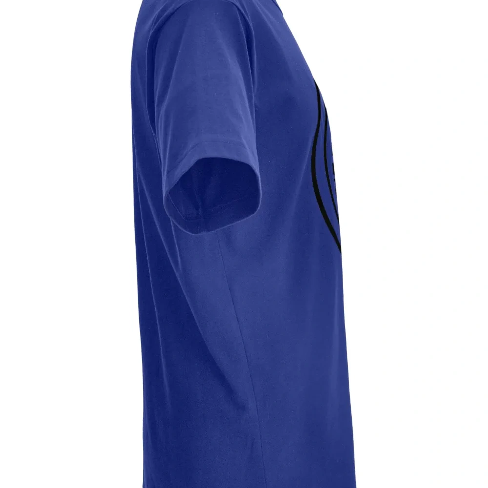 Футболка с логотипом