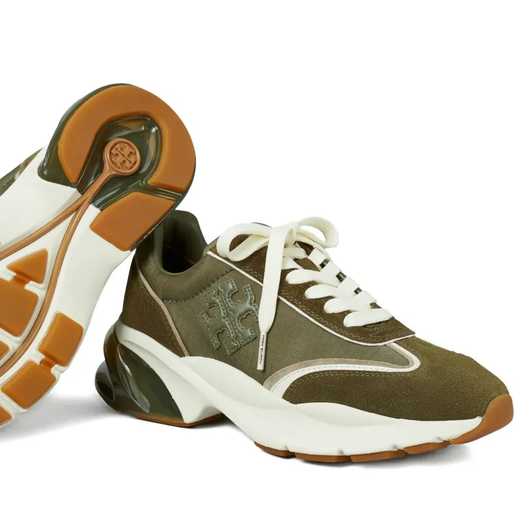 кеды с нашивкой-логотипом