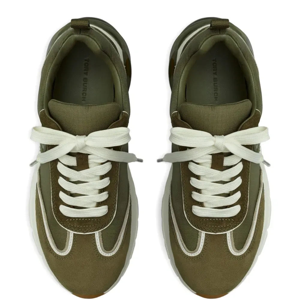 кеды с нашивкой-логотипом