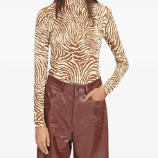 Футболка Elsi с высоким воротником и зебровым принтом