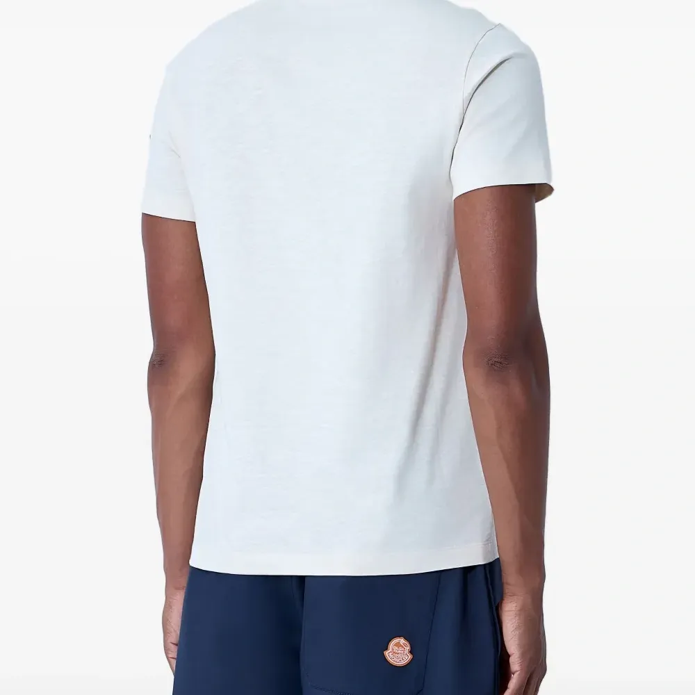 Футболка с логотипом и круглым вырезом