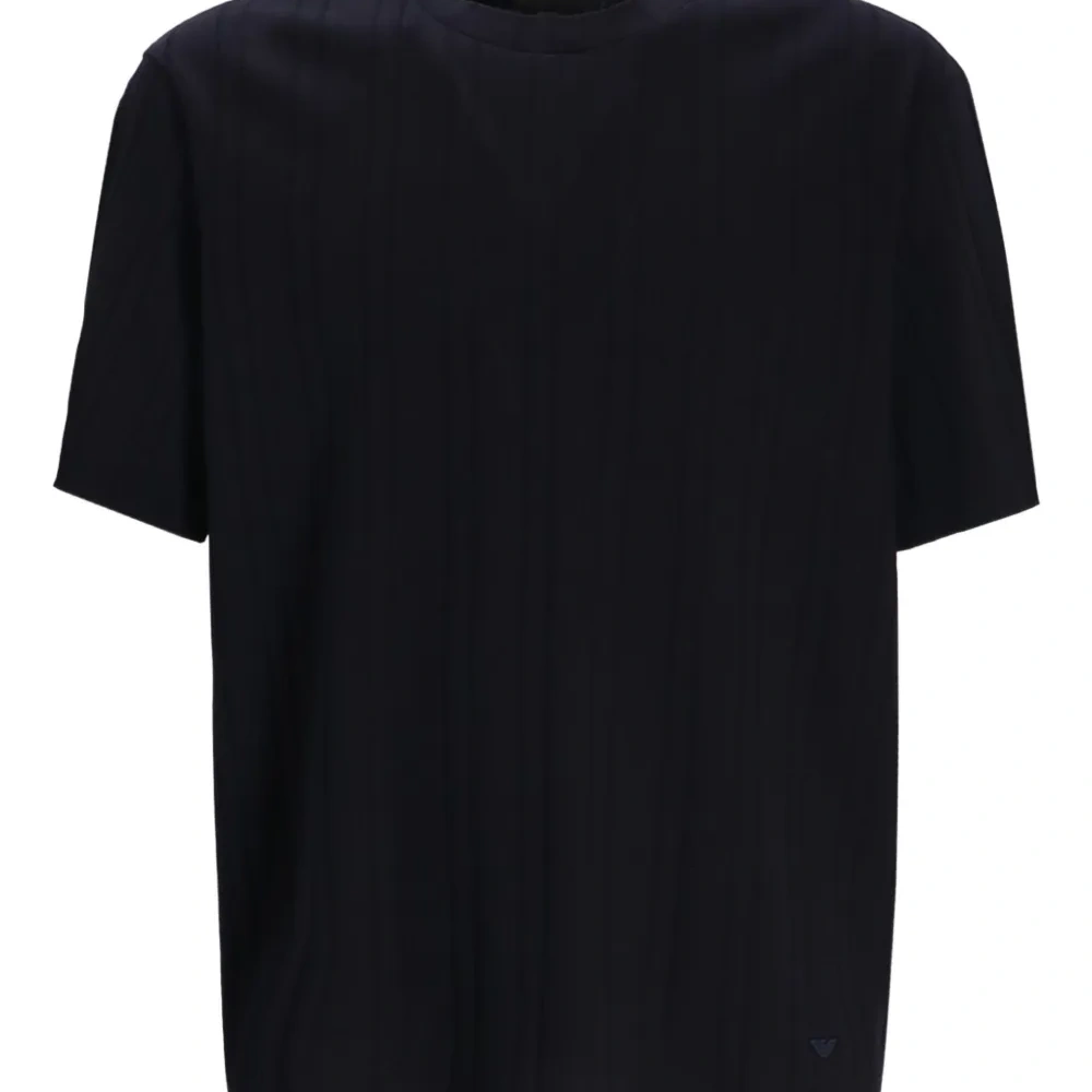 Футболка с круглым вырезом