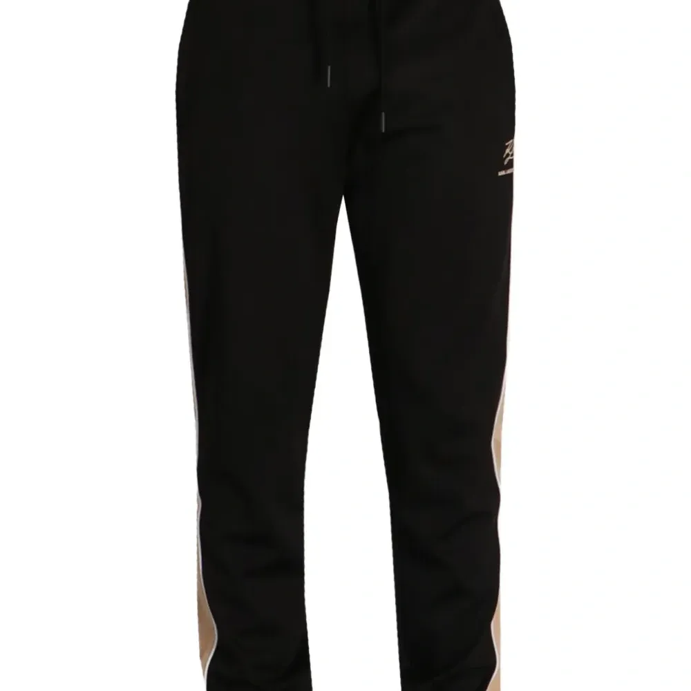 джогеры с логотипом