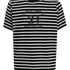 футболка с вышивкой в полоску