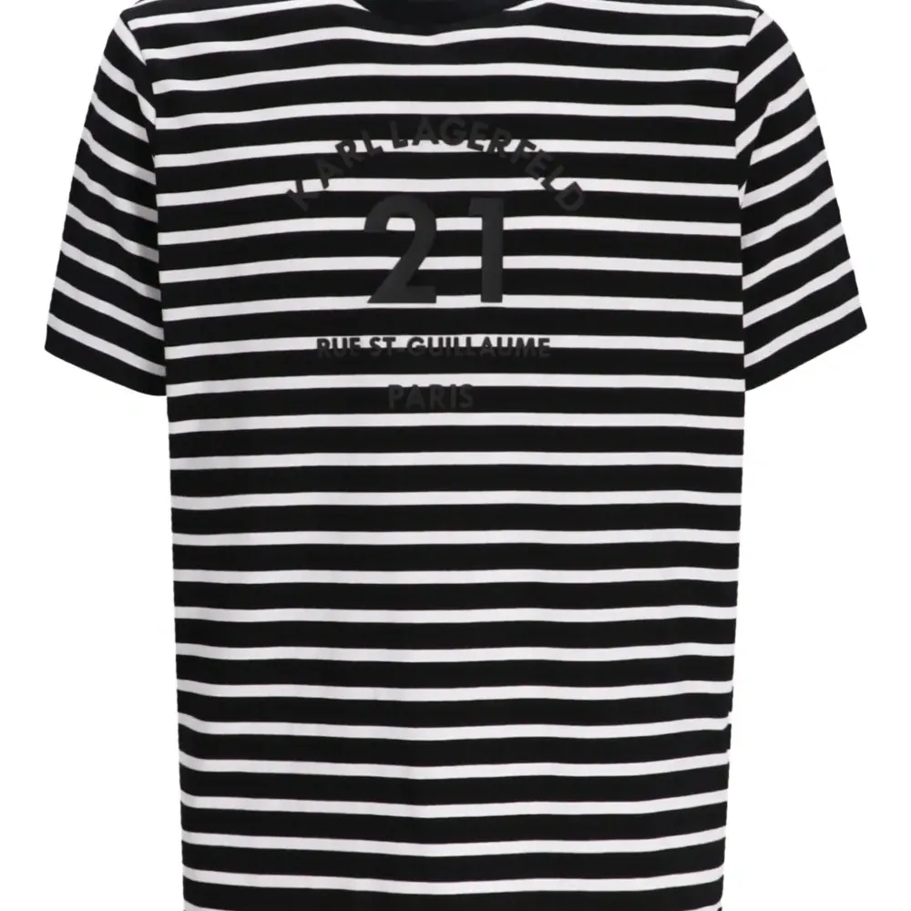 футболка с вышивкой в полоску футболка с вышивкой в полоску