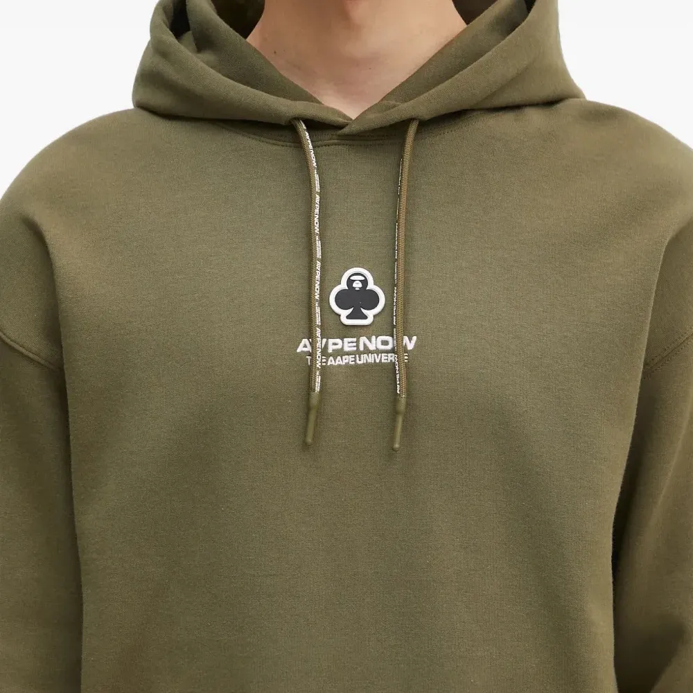 худи с вышитым логотипом