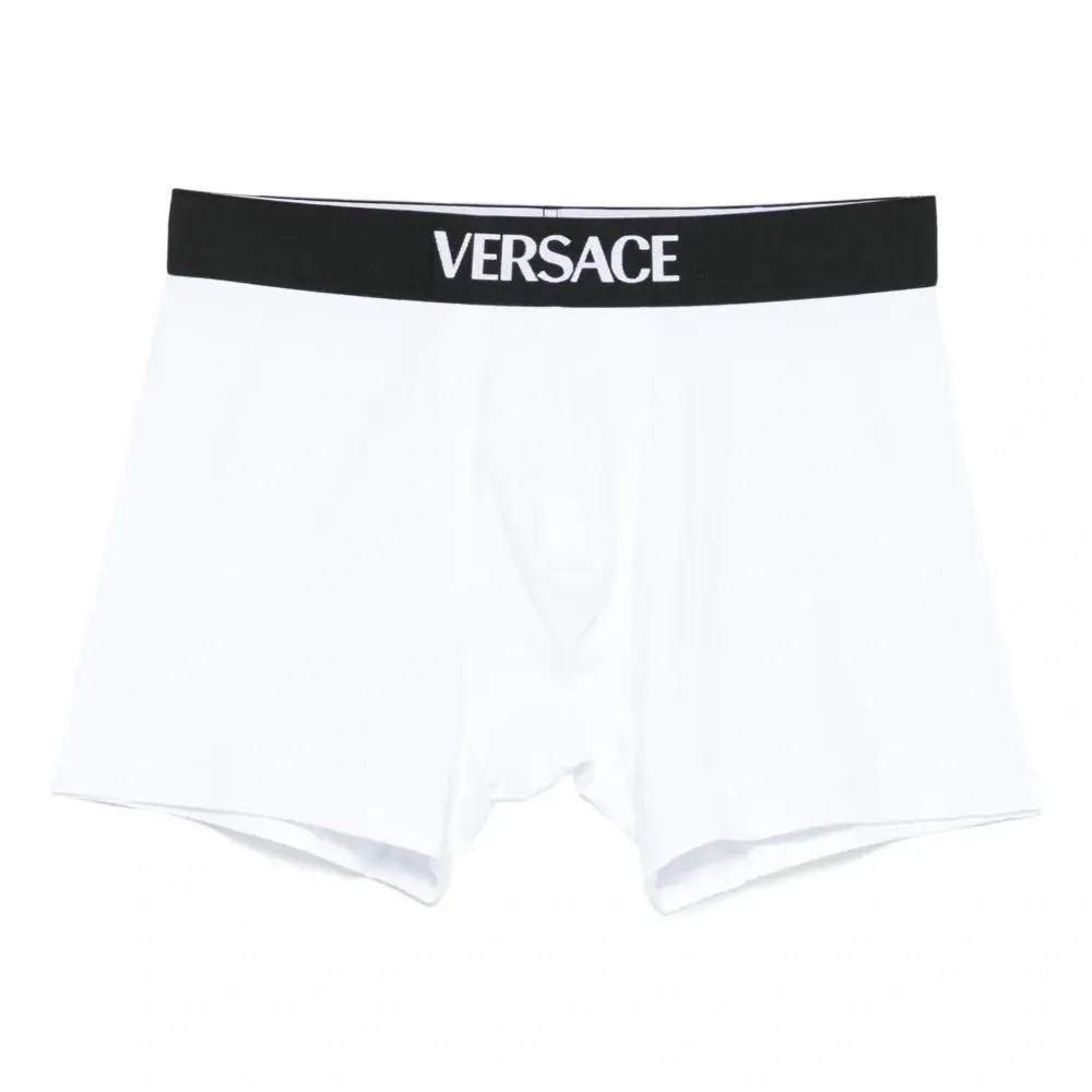 комплект из трех боксеров с логотипом