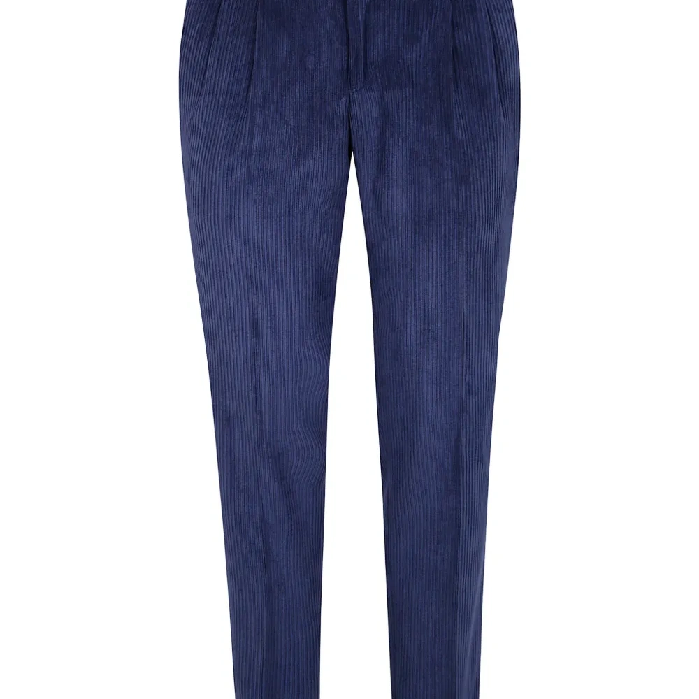 Вельветовые брюки со складками