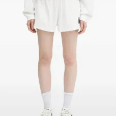 шорты с вышитым логотипом