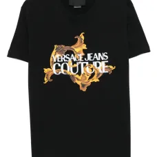 футболка с логотипом