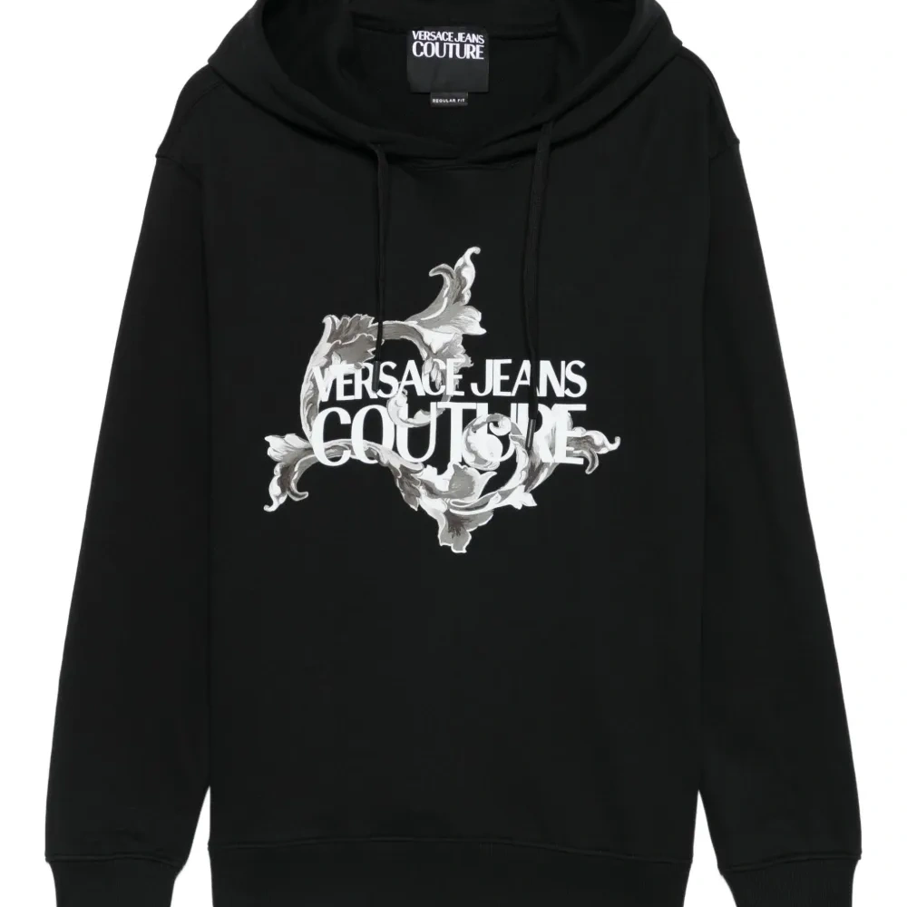 худи с логотипом