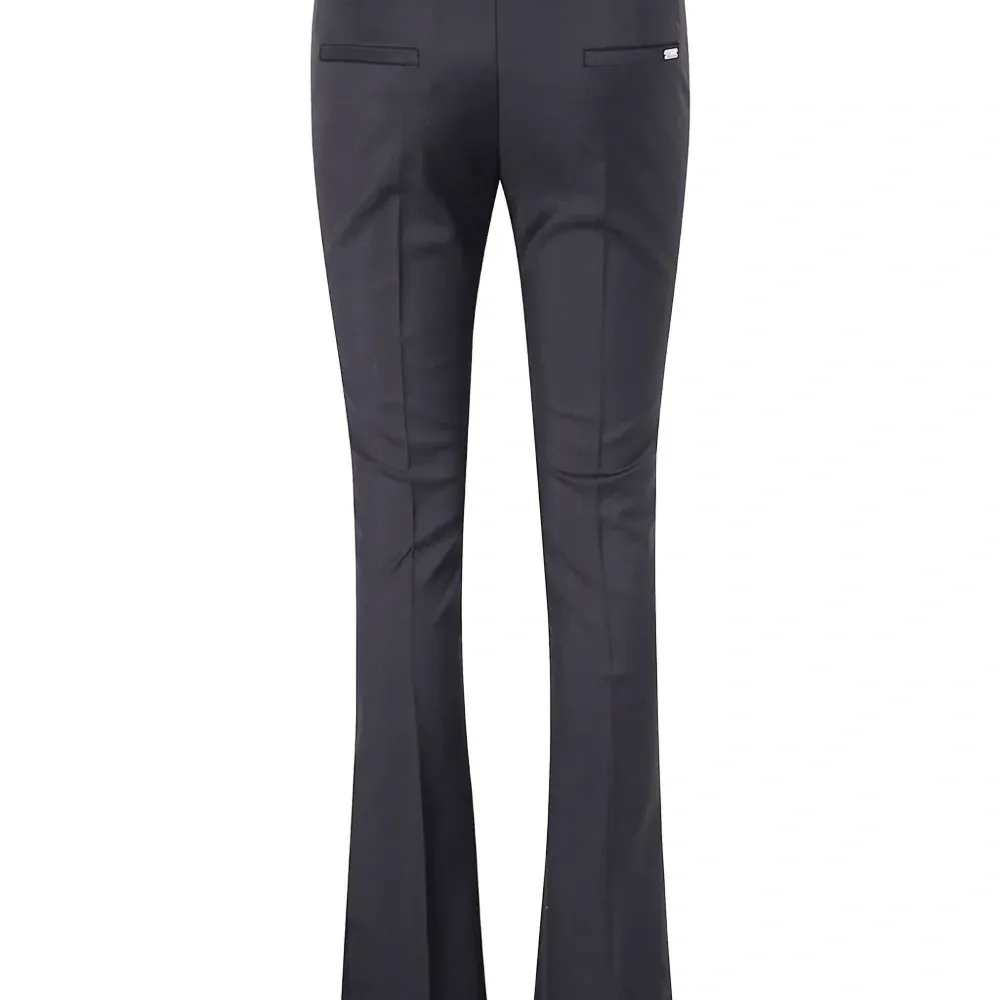 Брюки строгого кроя