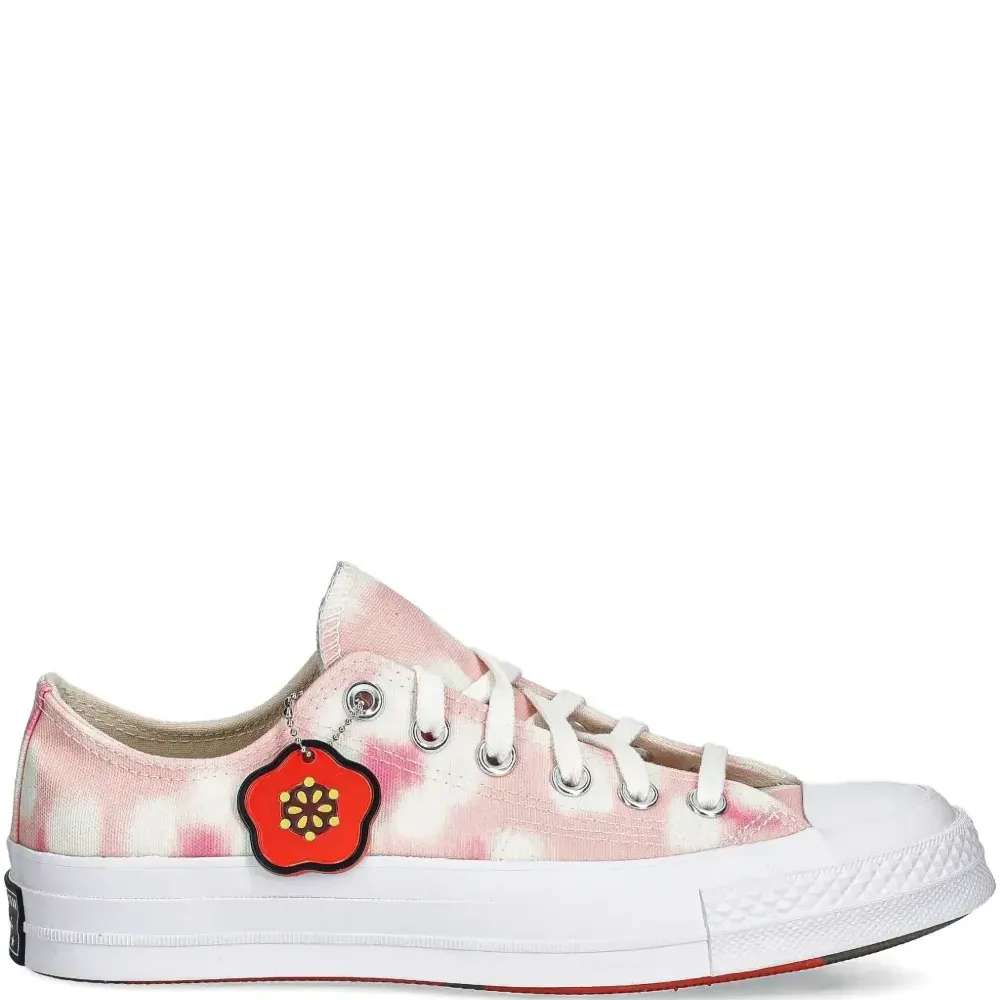 Кеды с принтом тай-дай из коллаборации с Converse