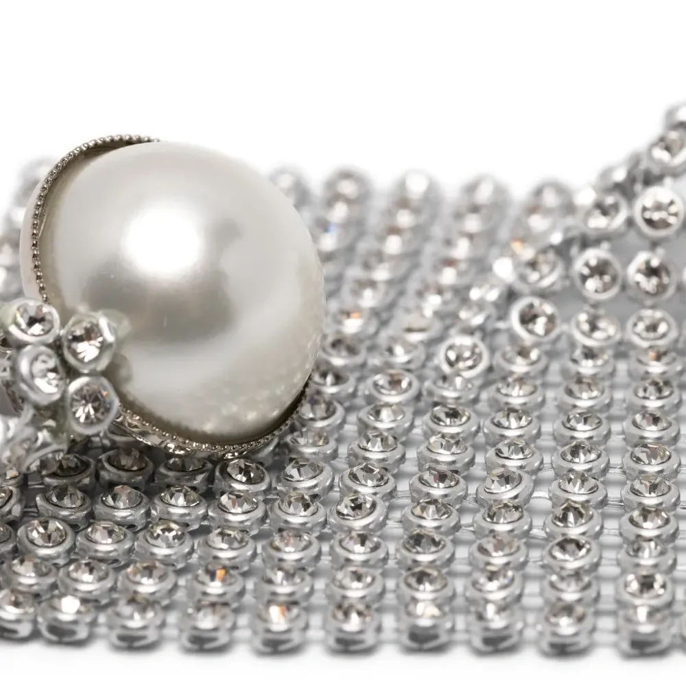 Клипсы с украшением Frizz