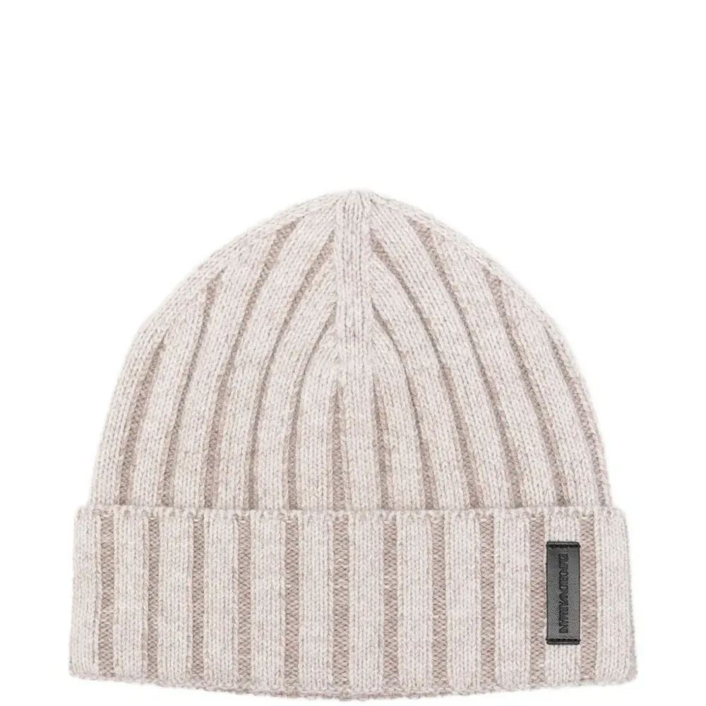 шапка бини в рубчик