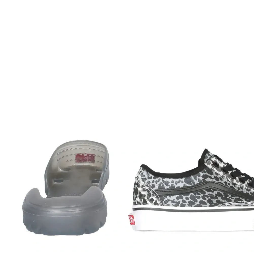 Кроссовки на платформе с леопардовым принтом Кроссовки на платформе с леопардовым принтом