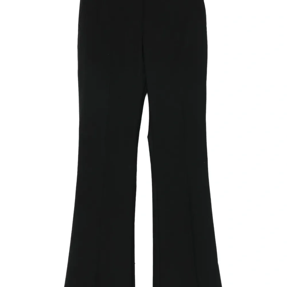 Расклешенные брюки