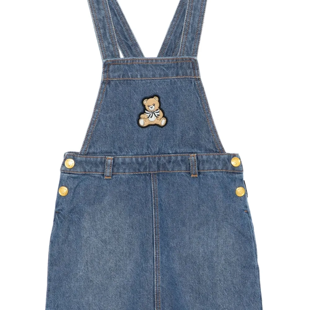 Комбинезон с вышивкой