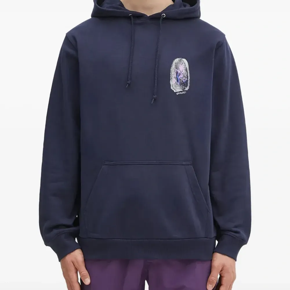 худи с графичным принтом