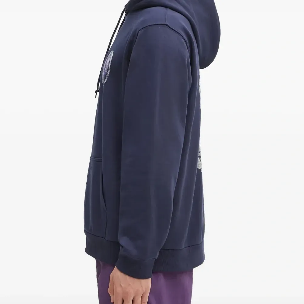 худи с графичным принтом