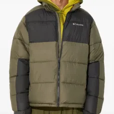 пуховик в стиле колор-блок пуховик в стиле колор-блок